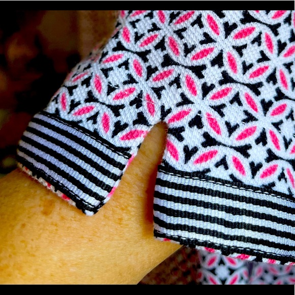 LAST CHANCE - TALBOTS Top - L - Picture 3 of 7